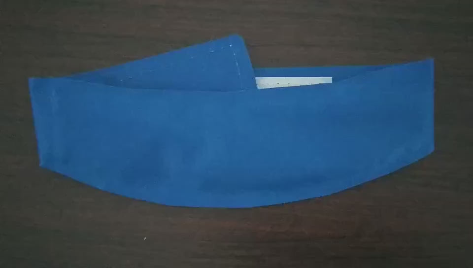 Pet cooling scarf